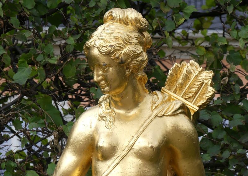 Artemisa Diosa griega, quíen fue, relación con orión, mitologia y leyenda